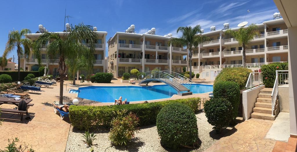 Diana Gardens Apartment Paphos Exterior foto